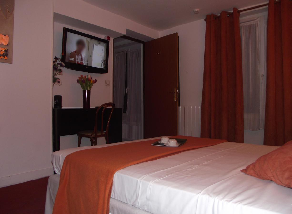 นูเวล โฮเต็ล ดู เธียเตอร์ Hotel ปารีส ภายนอก รูปภาพ